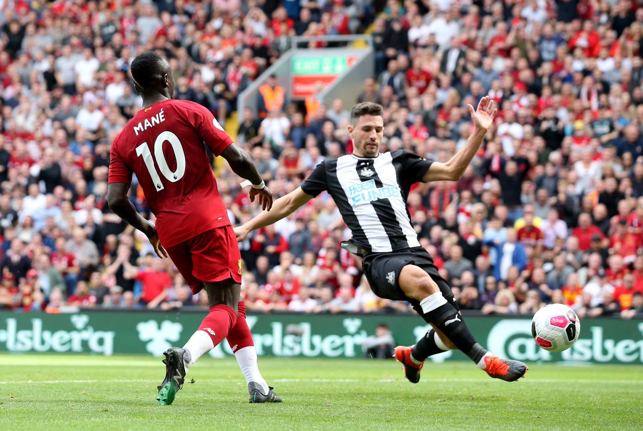 了他在锋线 了他在锋线