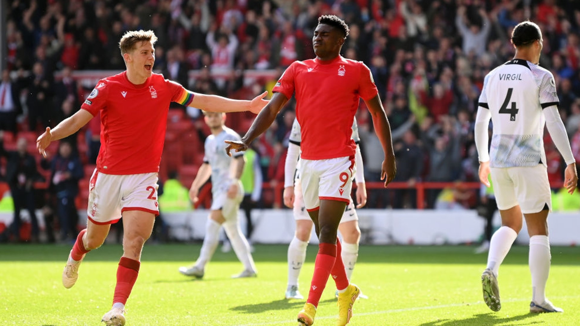 了俱乐部8 了俱乐部8